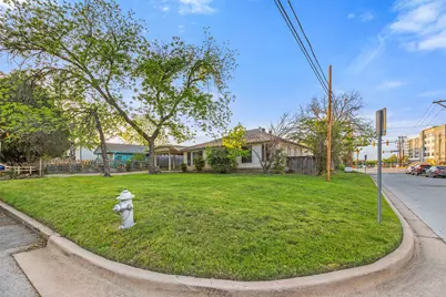 2200 W Rosedale Street S #B, Fort Worth, TX 76110 - Photo 21