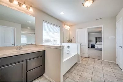 1800 Ridge Creek Lane, Aubrey, TX 76227 - Photo 17