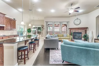 7219 Comal Drive, Irving, TX 75039 - Photo 9