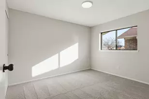 1826 Kingsbridge Dr, Garland, TX 75044 - Photo 21