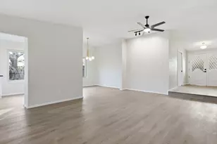 1826 Kingsbridge Dr, Garland, TX 75044 - Photo 7