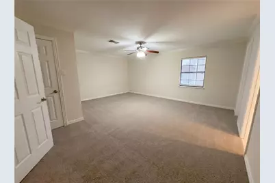 1951 Pin Oak Drive, Flower Mound, TX 75028 - Photo 7