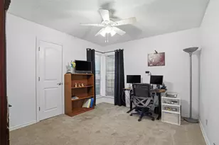 5105 Wind Rock Ct, Arlington, TX 76017 - Photo 21