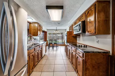 7505 Mapleleaf Drive, North Richland Hills, TX 76182 - Photo 19