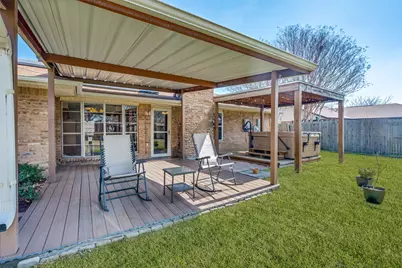 7505 Mapleleaf Drive, North Richland Hills, TX 76182 - Photo 23