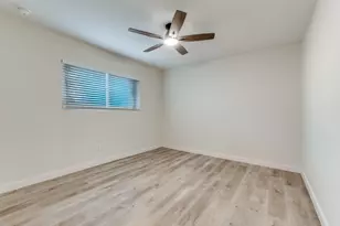 5917 Gaston Ave, Dallas, TX 75214 - Photo 13