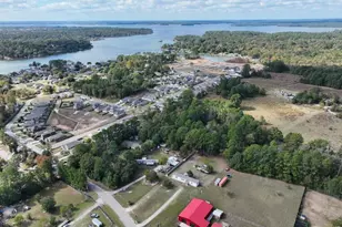 15213 Heavenly Acres Dr, Willis, TX 77378 - Photo 9