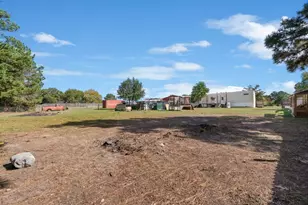 15213 Heavenly Acres Dr, Willis, TX 77378 - Photo 11