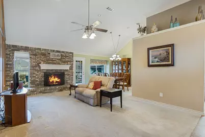 2708 Whitby Lane, Grapevine, TX 76051 - Photo 5