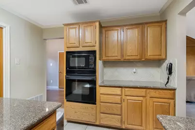 2708 Whitby Lane, Grapevine, TX 76051 - Photo 15