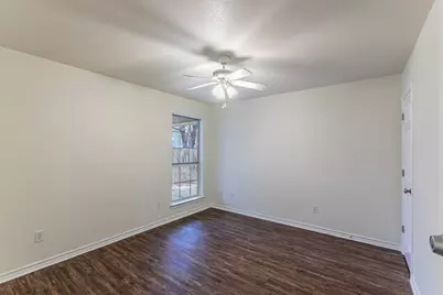 1923 S 15th Street, Waco, TX 76706 - Photo 11