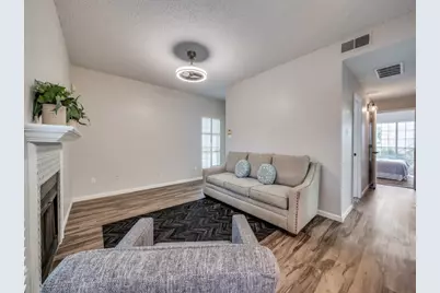 1603 Marsh Lane #308, Carrollton, TX 75006 - Photo 5