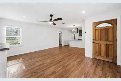 2713 Mission Street, Fort Worth, TX 76109 - Photo 3