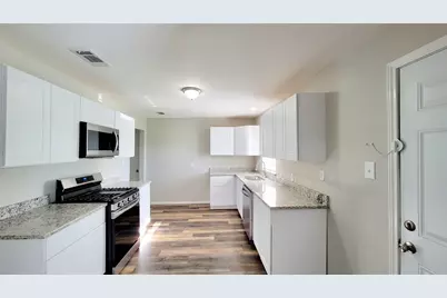 1705 Langford Street, Greenville, TX 75401 - Photo 7