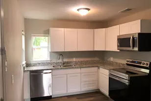 1705 Langford St, Greenville, TX 75401 - Photo 11