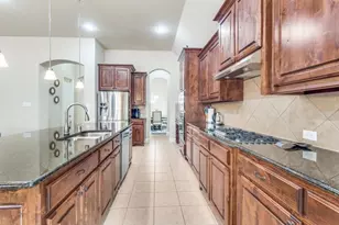 7219 Comal Dr, Irving, TX 75039 - Photo 11