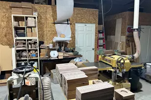 140 Hollis Rd, Waxahachie, TX 75167 - Photo 35