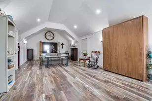 140 Hollis Rd, Waxahachie, TX 75167 - Photo 13