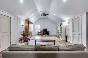 140 Hollis Rd, Waxahachie, TX 75167 - Photo 11