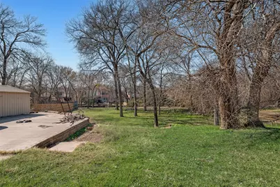 1301 Ranch Valley Drive, DeSoto, TX 75115 - Photo 15