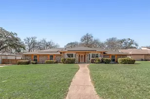 1301 Ranch Valley Dr, DeSoto, TX 75115 - Photo 7