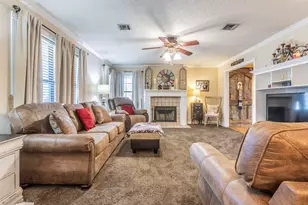 202 E San Benito Dr, Robinson, TX 76706 - Photo 3