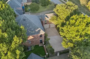 9227 Lanshire Dr, Dallas, TX 75238 - Photo 33