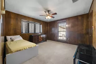 2109 Clearbrook Ct, Arlington, TX 76013 - Photo 19