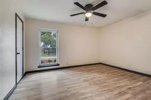 718 Knollridge Dr, Lewisville, TX 75077 - Photo 9