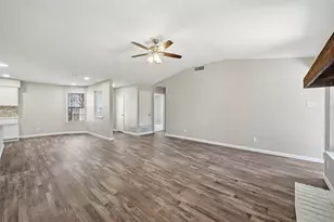 705 Timberoaks Dr, Azle, TX 76020 - Photo 9