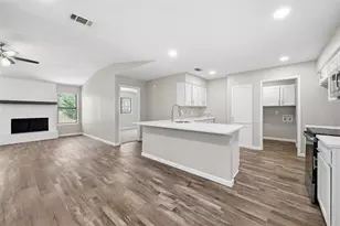 705 Timberoaks Dr, Azle, TX 76020 - Photo 5