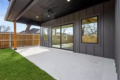 128 Cottonwood Street, Fort Worth, TX 76111 - Photo 23