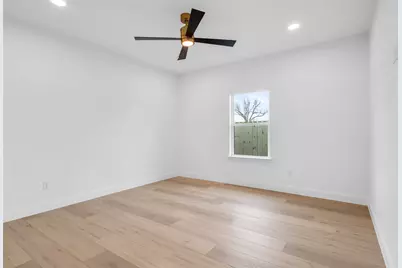 128 Cottonwood Street, Fort Worth, TX 76111 - Photo 21