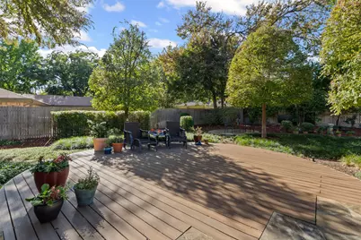 3800 Hollow Creek Road, Benbrook, TX 76116 - Photo 25