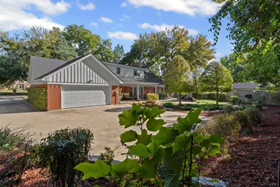 3800 Hollow Creek Road, Benbrook, TX 76116 - Photo 29