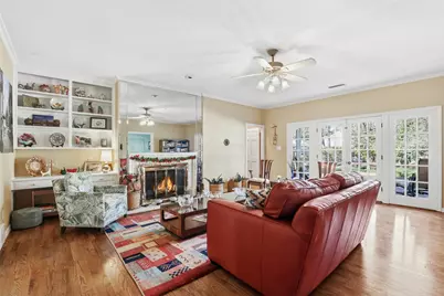 3800 Hollow Creek Road, Benbrook, TX 76116 - Photo 5