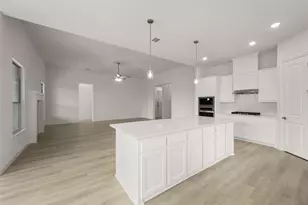 409 Daybreak Dr, Waxahachie, TX 75167 - Photo 13