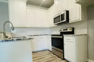 716 S Main St, McGregor, TX 76657 - Photo 5