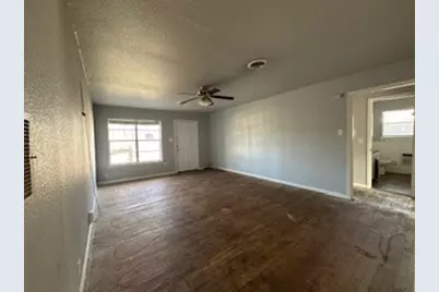 208 Bagin Street, Whitesboro, TX 76273 - Photo 5