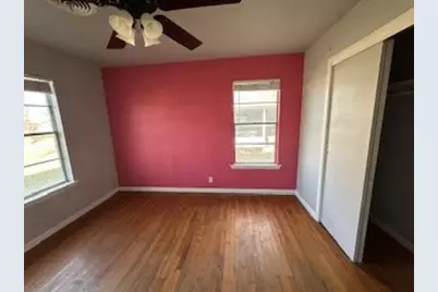 208 Bagin Street, Whitesboro, TX 76273 - Photo 9