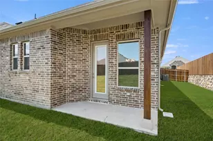 424 Lamb Ln, Waxahachie, TX 75167 - Photo 5