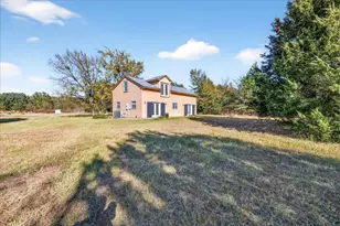 1603 Van Zandt County Road 2908, Eustace, TX 75124 - Photo 3