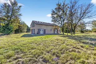 1603 Van Zandt County Road 2908, Eustace, TX 75124 - Photo 5