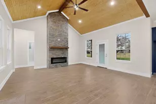 335 Cross Tie Ranch Rd, Trinidad, TX 75163 - Photo 3