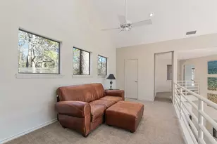 375 Eagle Point Dr W, Mount Vernon, TX 75457 - Photo 25