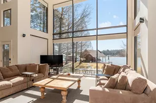 375 Eagle Point Dr W, Mount Vernon, TX 75457 - Photo 9