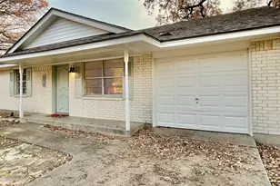 3418 Woodthrush Ln, Denton, TX 76209 - Photo 3