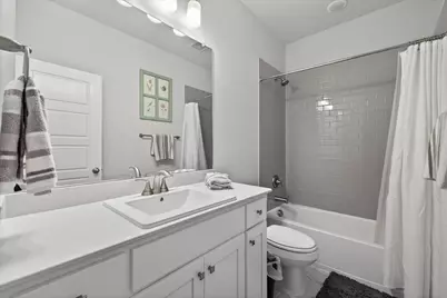 12968 Wymeth Drive, Farmers Branch, TX 75234 - Photo 37