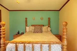 3510 Gerry, Granbury, TX 76049 - Photo 9