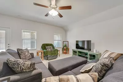 266 Canyon Crest Way, Royse City, TX 75189 - Photo 11